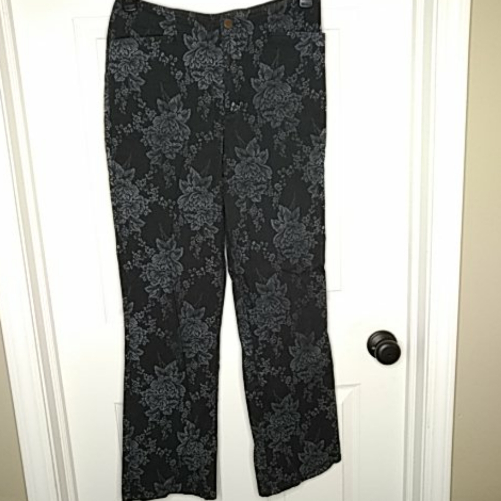 Dream Jeans Floral Black Grey Slimming Denim 10